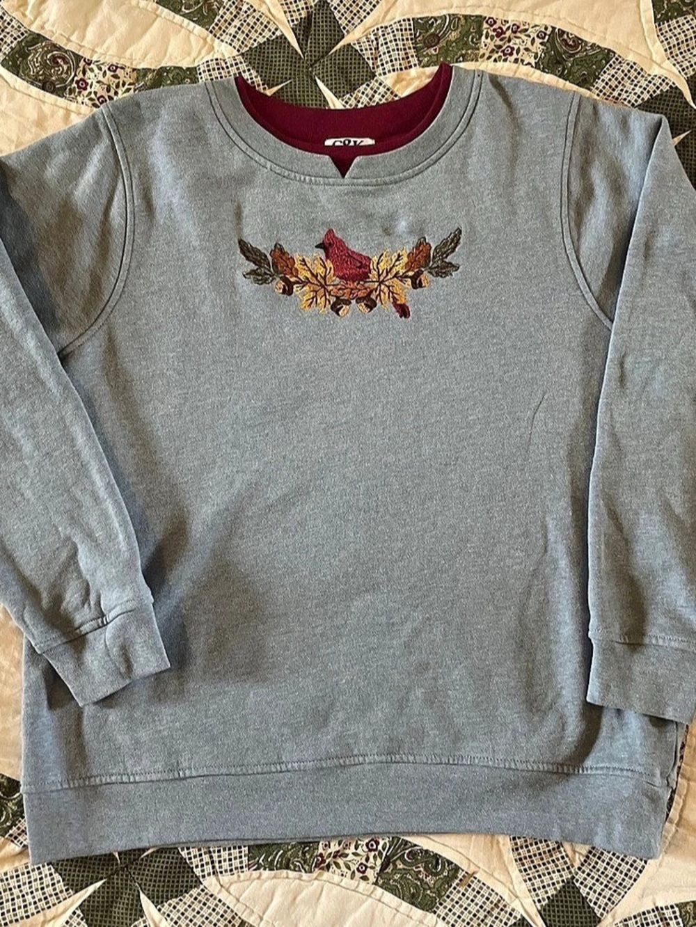 Vintage 90s Embroidered Crewneck Sweatshirt Light Blue Cardinal Extra Large